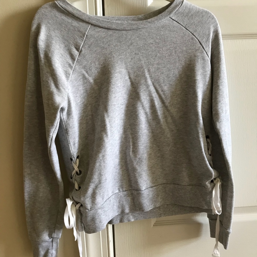 Aerie xs small ribbon sweat shirt
